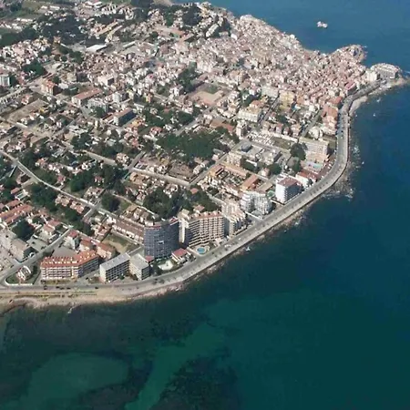 Apartamento In Lescala With Terrace L' Escala